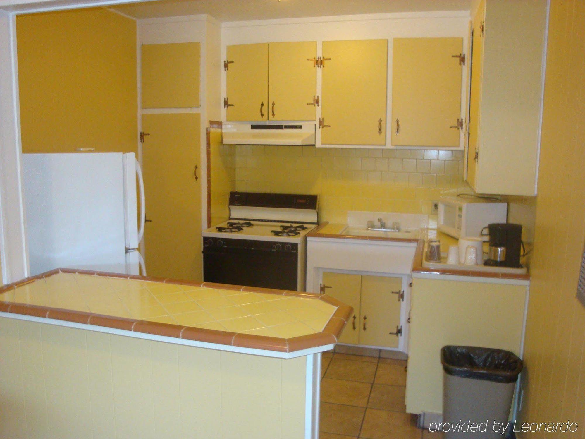Hitching Post Studios Inn Santa Cruz Bilik gambar